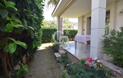 Narlıdere Limanreis Bahçe ve Teraslı Satılık Triplex 4+1 Villa