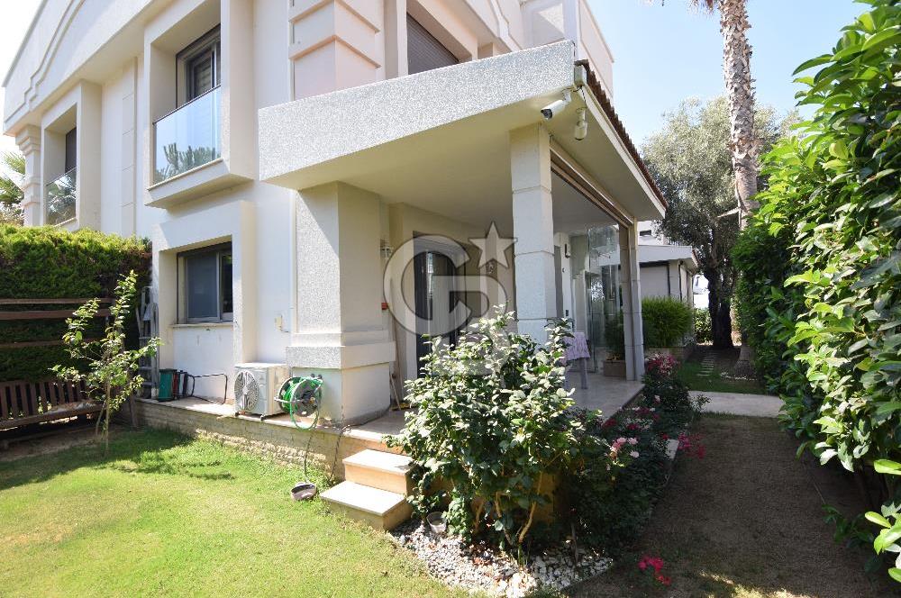 Narlıdere Limanreis Bahçe ve Teraslı Satılık Triplex 4+1 Villa