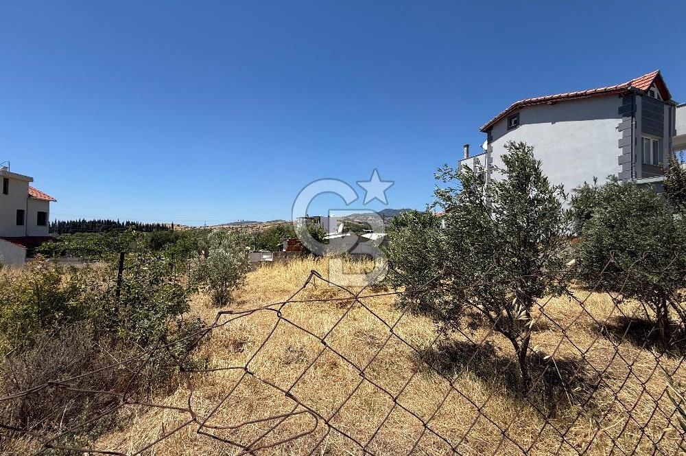 ÇANDARLI MAVİKENT’TE DOĞAYLA İÇ İÇE 310 M² VİLLA İMARLI SATILIK ARSA