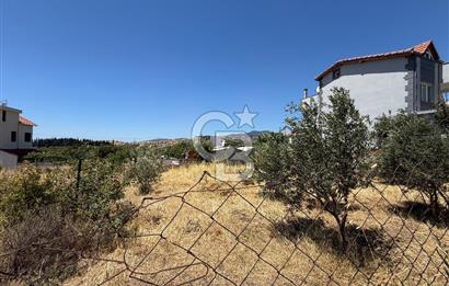 ÇANDARLI MAVİKENT’TE DOĞAYLA İÇ İÇE 310 M² VİLLA İMARLI SATILIK ARSA