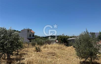 ÇANDARLI MAVİKENT’TE DOĞAYLA İÇ İÇE 310 M² VİLLA İMARLI SATILIK ARSA