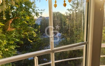 Güngören Merkezde Satılık 2+1 Balkonlu Boş Daire