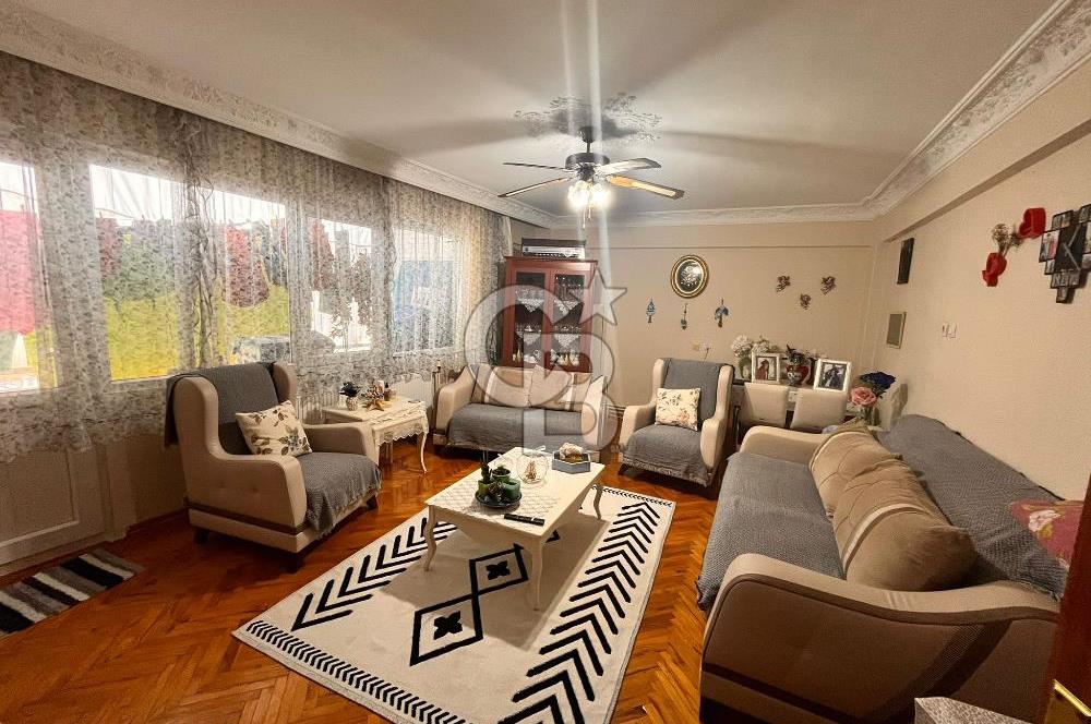 Balçova'da Agora AVM Karşısında 131 m² 2+1 Satılık Daire