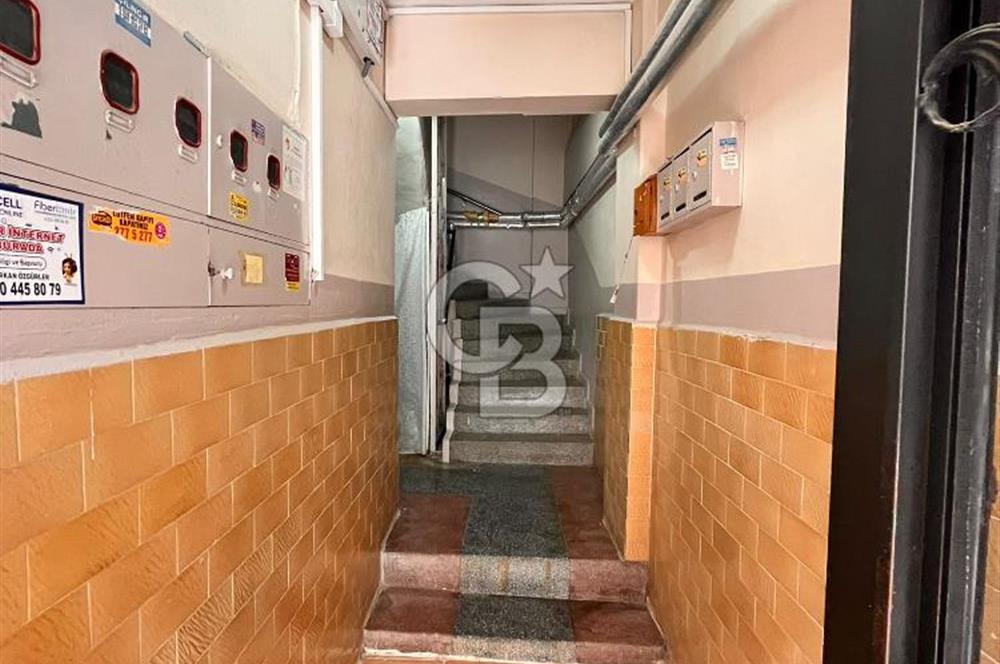 Balçova'da Agora AVM Karşısında 131 m² 2+1 Satılık Daire