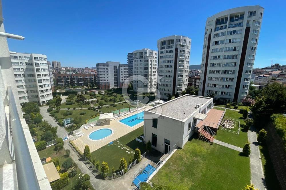 Ümraniye Esenşehir Mah White Side Sitesinde 2+1 Satılık Daire