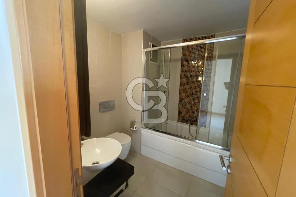 Ümraniye Esenşehir Mah White Side Sitesinde 2+1 Satılık Daire