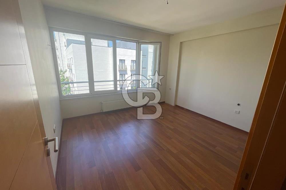 Ümraniye Esenşehir Mah White Side Sitesinde 2+1 Satılık Daire