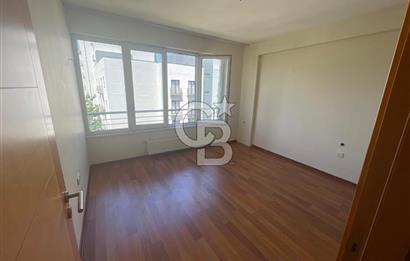 Ümraniye Esenşehir Mah White Side Sitesinde 2+1 Satılık Daire