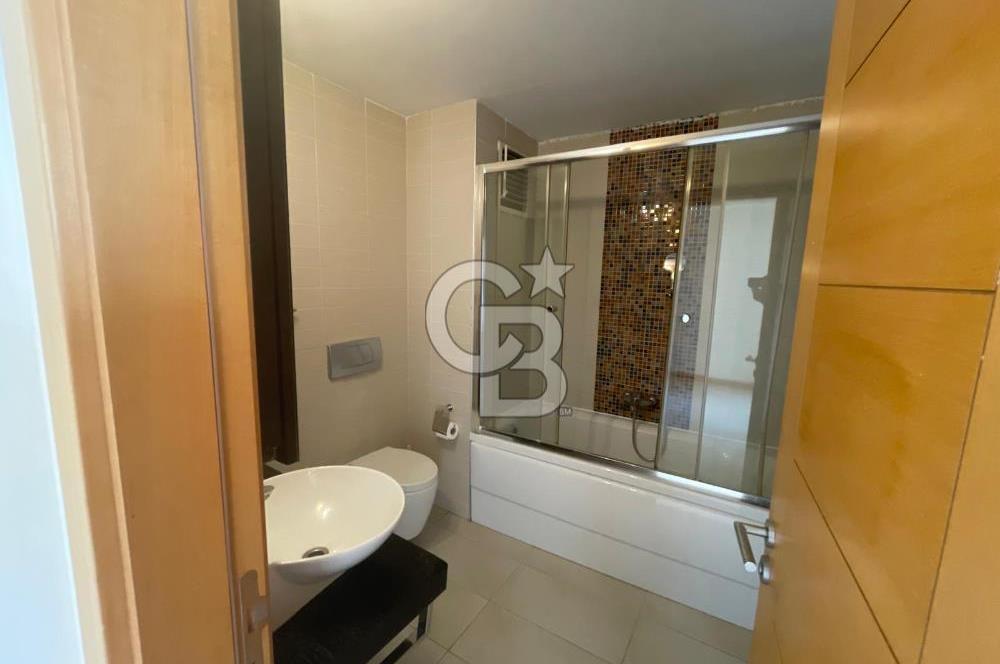 Ümraniye Esenşehir Mah White Side Sitesinde 2+1 Satılık Daire