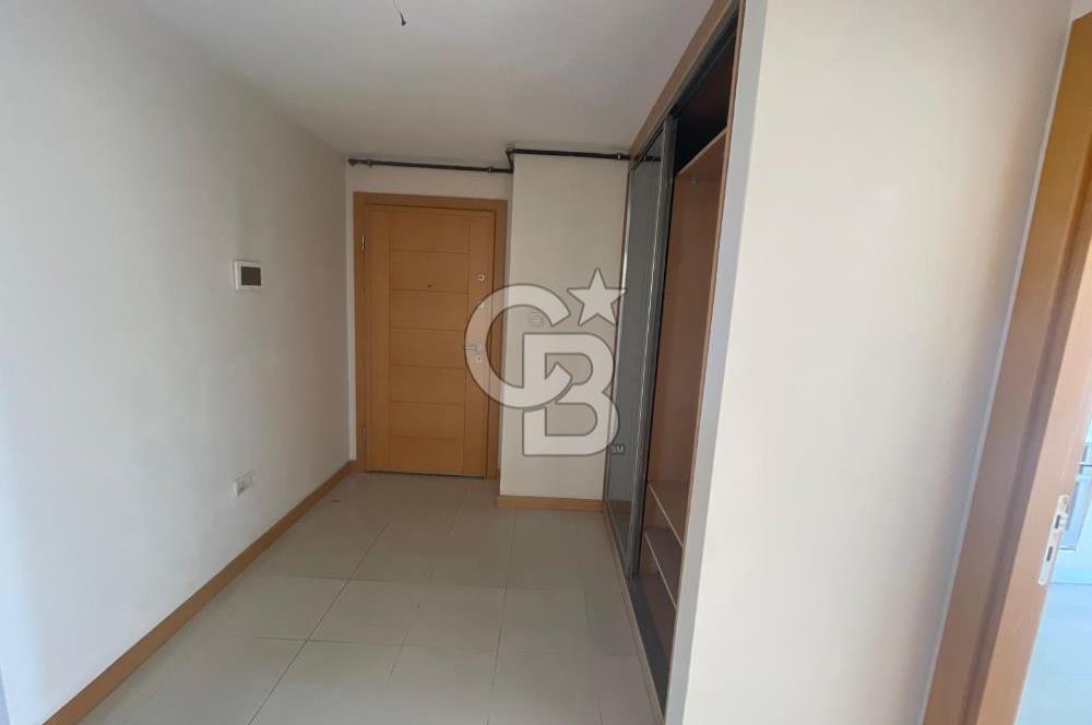 Ümraniye Esenşehir Mah White Side Sitesinde 2+1 Satılık Daire