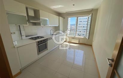 Ümraniye Esenşehir Mah White Side Sitesinde 2+1 Satılık Daire