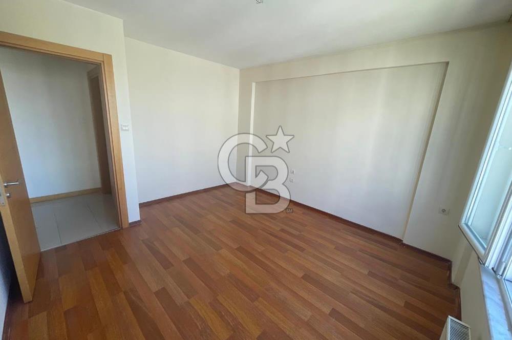 Ümraniye Esenşehir Mah White Side Sitesinde 2+1 Satılık Daire