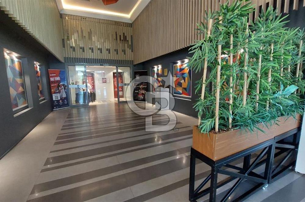 Koza Park Burgaz Blok'ta Satılık 2+1 Tam Tadilatlı Daire 