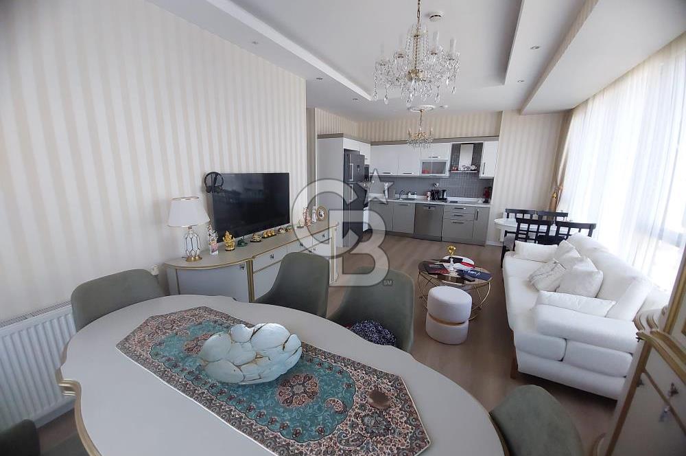 Koza Park Burgaz Blok'ta Satılık 2+1 Tam Tadilatlı Daire 