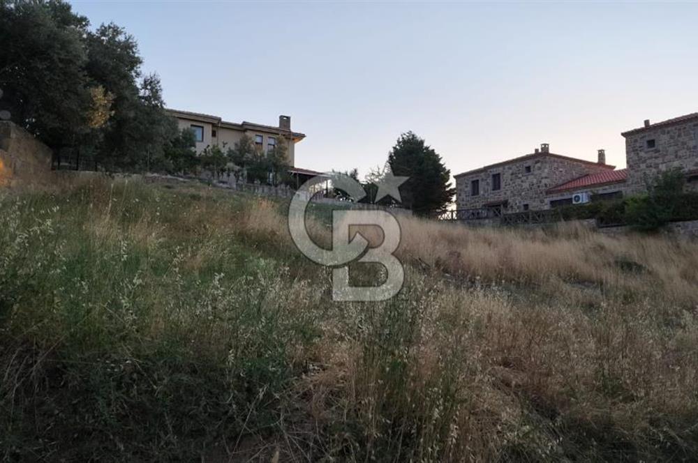 ÇANAKKALE ECEABAT BÜYÜKANAFARTA KÖYÜ'NDE SATILIK 968 M² ARSA