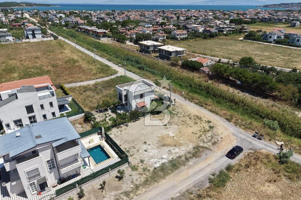 URLA ATATÜRK MAHALLESİNDE SATILIK İMARLI ARSA