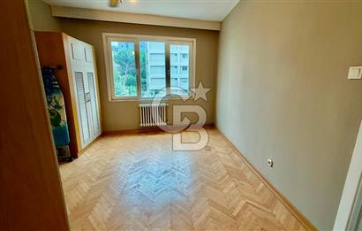 SUADİYEDE BAĞDAT CADDESİNE YAKIN, FERAH 3+1 KİRALIK DAİRE