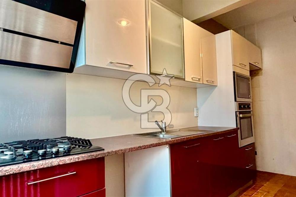 SUADİYEDE BAĞDAT CADDESİNE YAKIN, FERAH 3+1 KİRALIK DAİRE