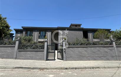 Bahçeşehir Sofa Butik'de Satılık 3+1 Vadi Şerefiyeli Lüx Daire