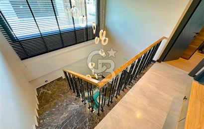 Kuşadası Güzelçamlı'da Özel Havuzlu, 3+1 Müstakil Villa