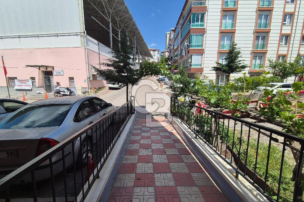 KEÇİÖREN SANCAKTEPE'DE 3+1 SATILIK BOŞ DAİRE!