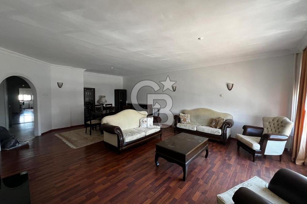 TURAN GÜNEŞ BULVARI ÜZERİNDE KİRALIK MOBİLYALI 4+1 DAİRE