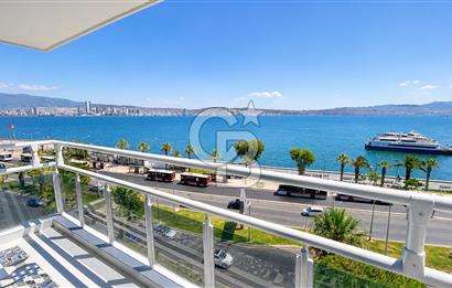 KARŞIYAKA SAHİLİNDE, PANORAMİK DENİZ MANZARALI,  KİRALIK 3+1 YALI DAİRESİ