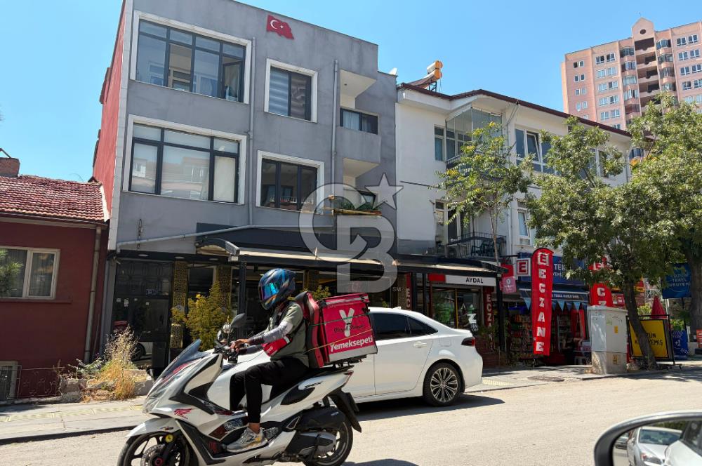 ESENTEPE RAGIP TÜZÜN CAD. 250M² SATILIK DÜKKANFavorilerime EkleYazdırFacebook ile paylaş X ile paylaş E-posta ile gönder