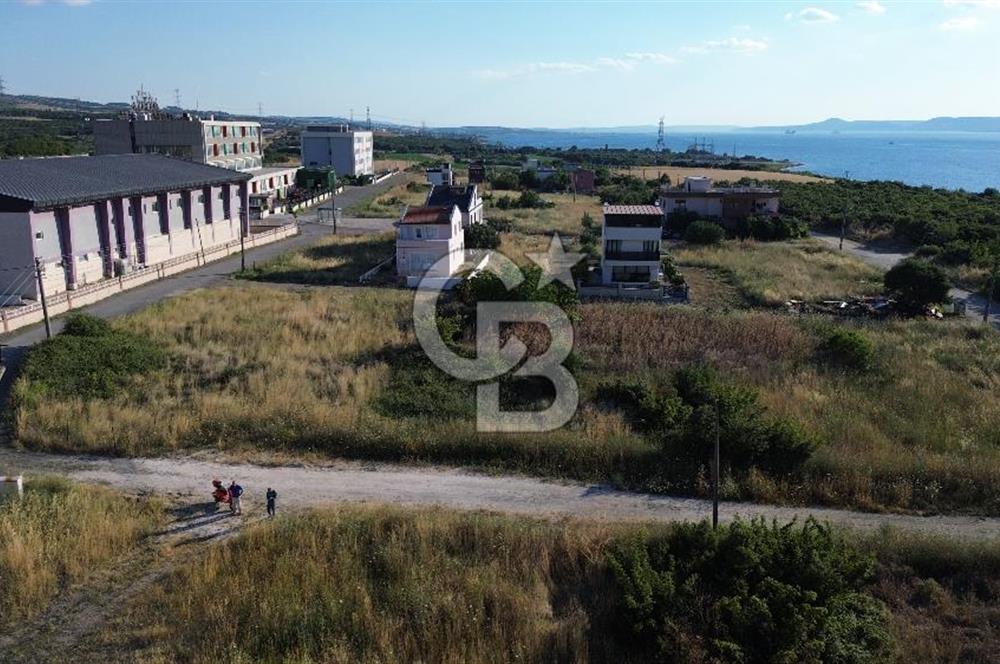 ÇANAKKALE LAPSEKİDE BOĞAZ VE KÖPRÜ MANZARALI VİLLA İMARLI ARSA