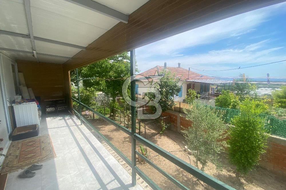 Dikili Kabakum’da Deniz Manzaralı 4+1 Satılık Müstakil Ev