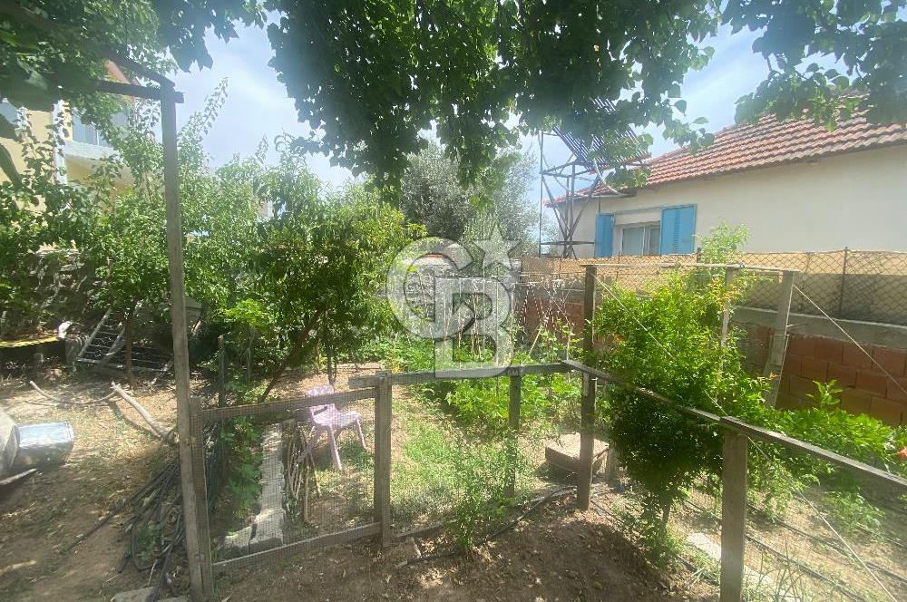Dikili Kabakum’da Deniz Manzaralı 4+1 Satılık Müstakil Ev