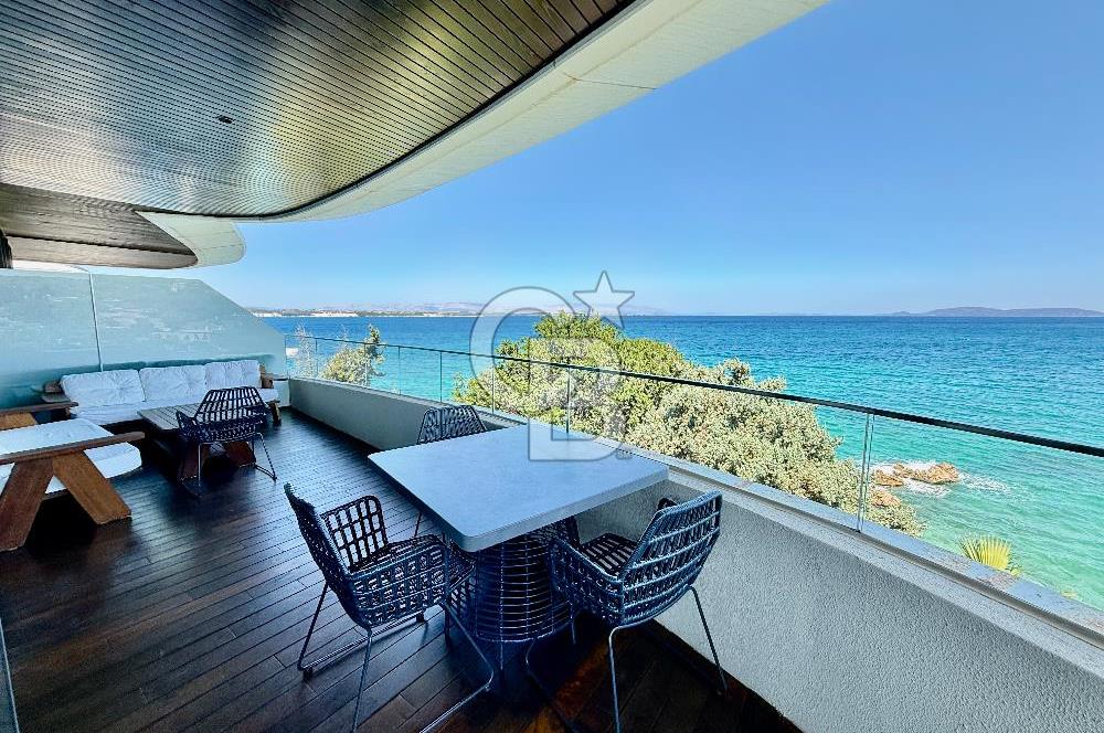 FOLKART ARDIÇ ÇEŞME ÖZEL PLAJI OLAN FULL DENİZ MANZARALI ULTRA LÜKS KİRALIK 2+1 DAİRE