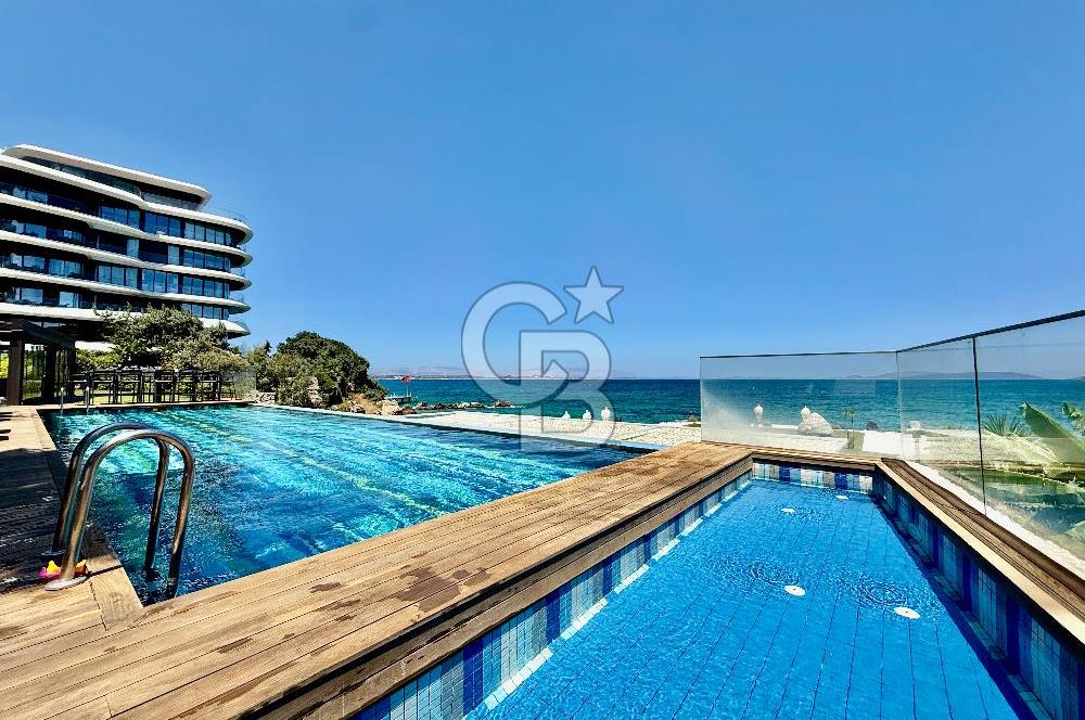 FOLKART ARDIÇ ÇEŞME ÖZEL PLAJI OLAN FULL DENİZ MANZARALI ULTRA LÜKS KİRALIK 2+1 DAİRE