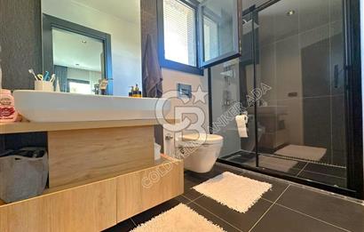 Kuşadası Güzelçamlı'da Özel Havuzlu, 3+1 Müstakil Villa