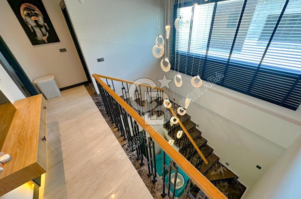 Kuşadası Güzelçamlı'da Özel Havuzlu, 3+1 Müstakil Villa