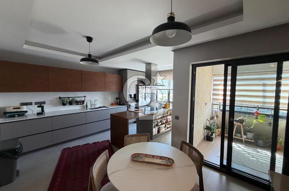 ÇANKAYA BULVAR BEYTEPE SİTESİNDE 181M² 4+1 ARA KAT SATILIK DAİRE