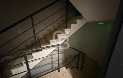 ÇANKAYA BULVAR BEYTEPE SİTESİNDE 181M² 4+1 ARA KAT SATILIK DAİRE