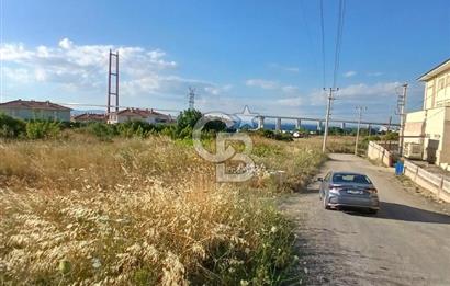 ÇANAKKALE LAPSEKİDE BOĞAZ VE KÖPRÜ MANZARALI VİLLA İMARLI ARSA