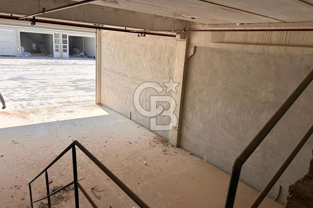 CB CITY'DEN ESSAN SANAYİ SİTESİNDE SATILIK 220 M² İŞYERİ 