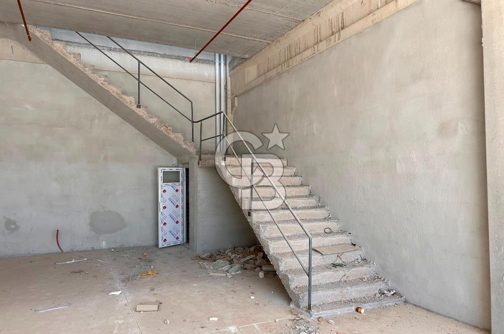 CB CITY'DEN ESSAN SANAYİ SİTESİNDE SATILIK 220 M² İŞYERİ 