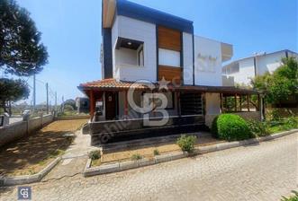 Dikili Somalılar 13 Eylül sitesinde satılık Köşe Yazlık - 1 - 359654