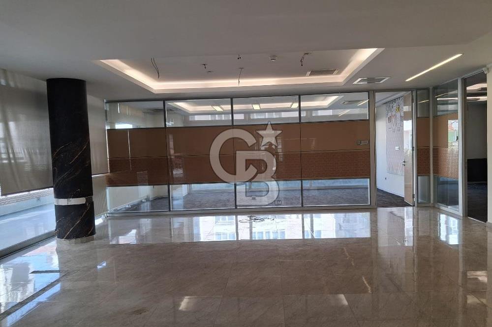 GAZİOSMANPAŞA'DA 1.700 m² KAPALI ALANLI KOMPLE KİRALIK BİNA