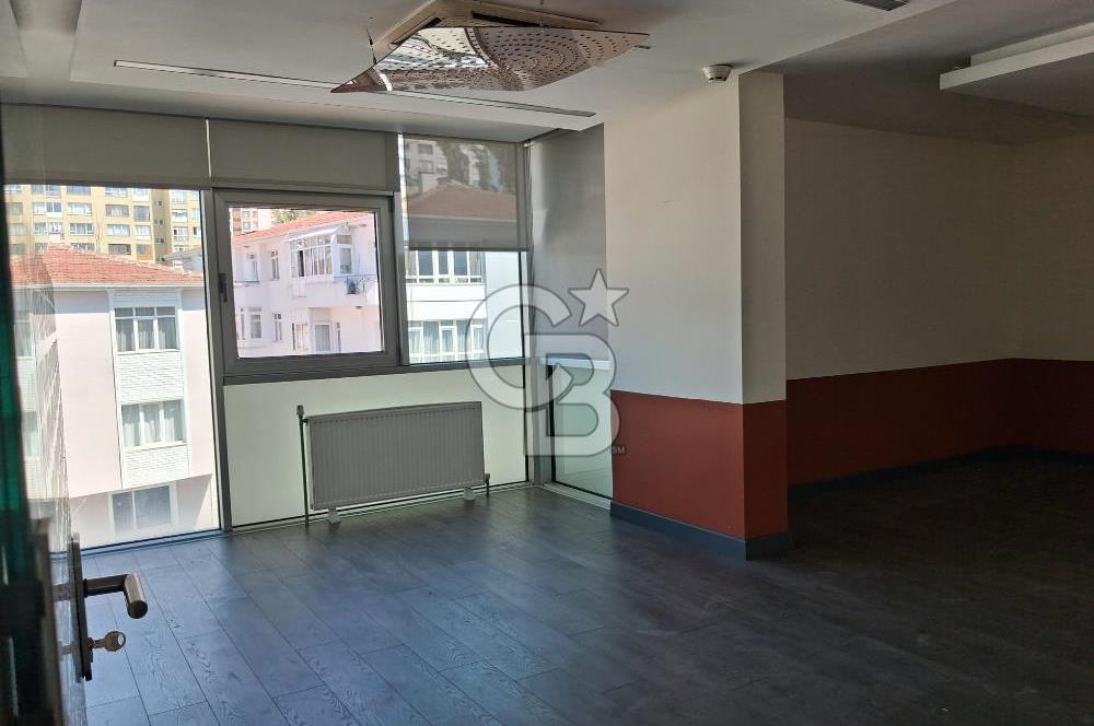 GAZİOSMANPAŞA'DA 1.700 m² KAPALI ALANLI KOMPLE KİRALIK BİNA