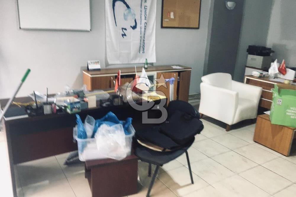 ALİAĞA MERKEZDE SATILIK DÜKKAN