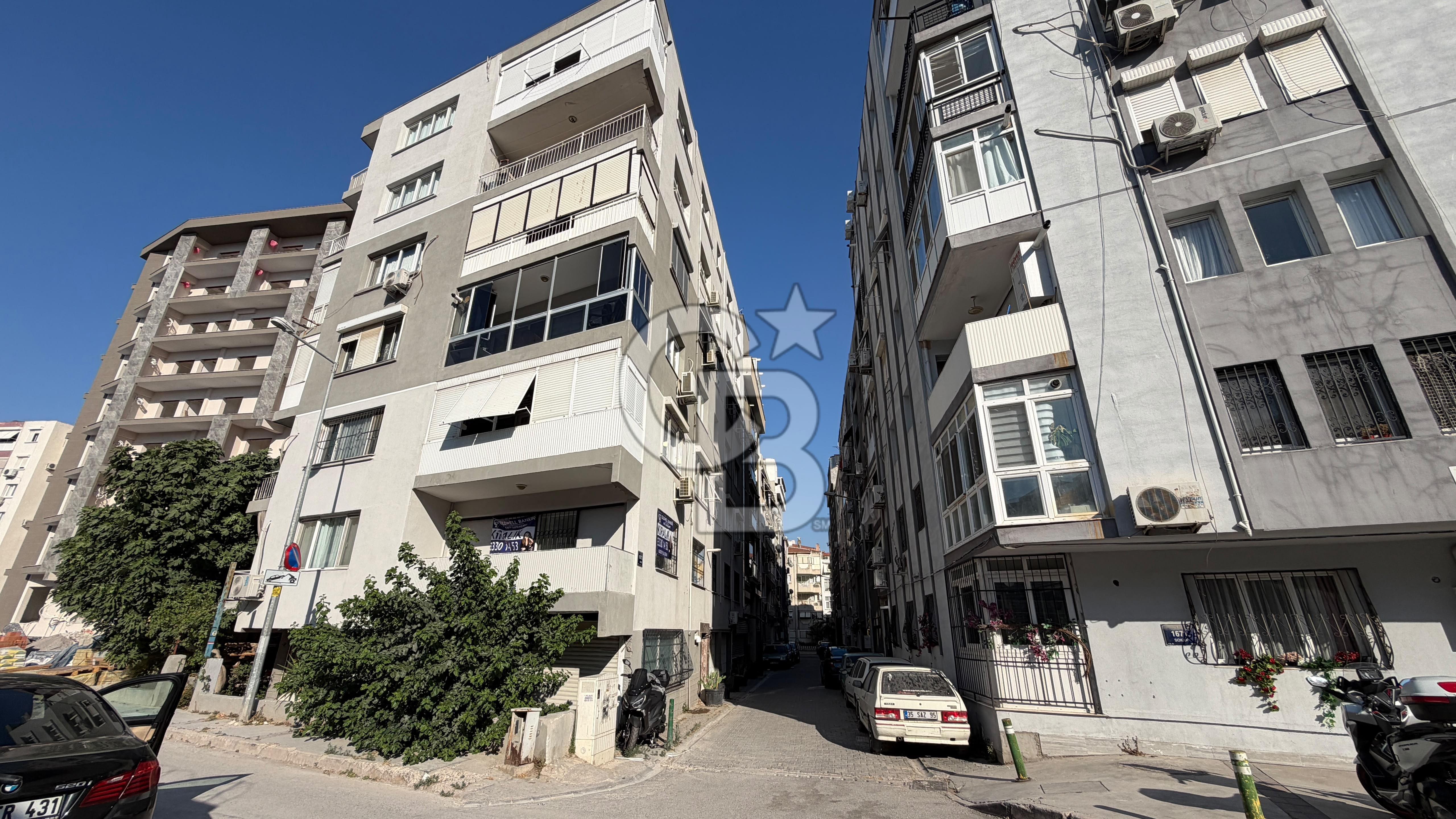 Karşıyaka Tersane Mah.’de Kiralık 3+1 Daire