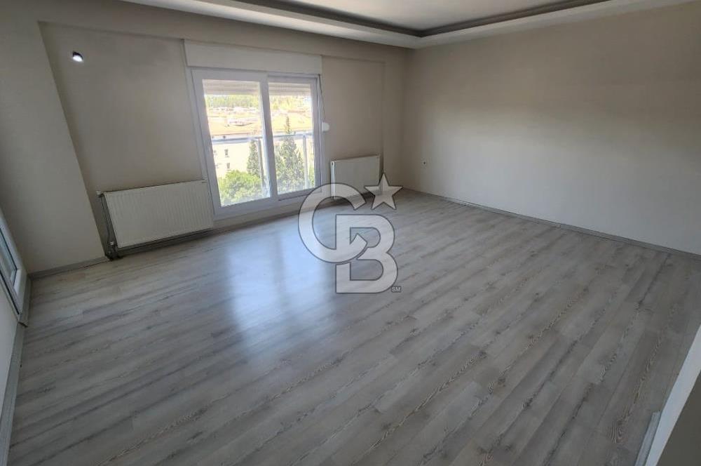 MENEMEN İSMET İNÖNÜ MAHALLESİ SİTE İÇİ ARA KAT KİRALIK 3+1 DAİRE