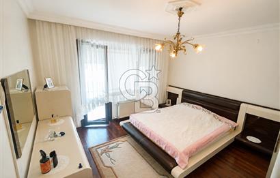 ÖZEL PLAJLII SİTEDE EŞYALI DENİZ MANZARALI 4+2 LÜKS VİLLA