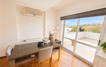 OLİMPİYAT KÖYÜNDE GENİŞ TERASLI MODERN 3+1 KISMİ EŞYALI SATILIK