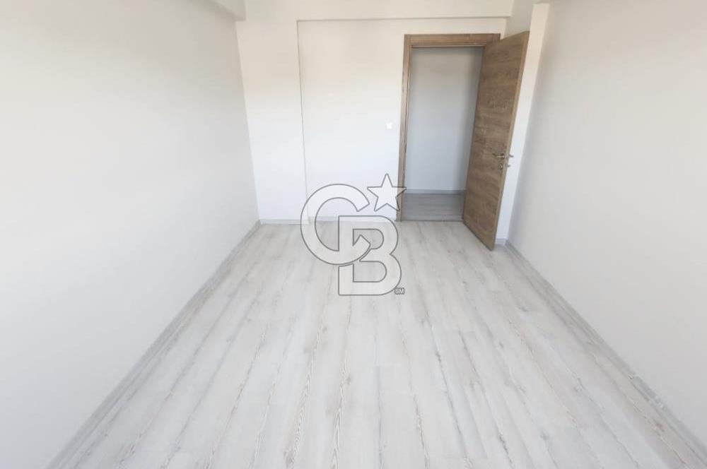 MENEMEN İSMET İNÖNÜ MAHALLESİ SİTE İÇİ ARA KAT KİRALIK 3+1 DAİRE