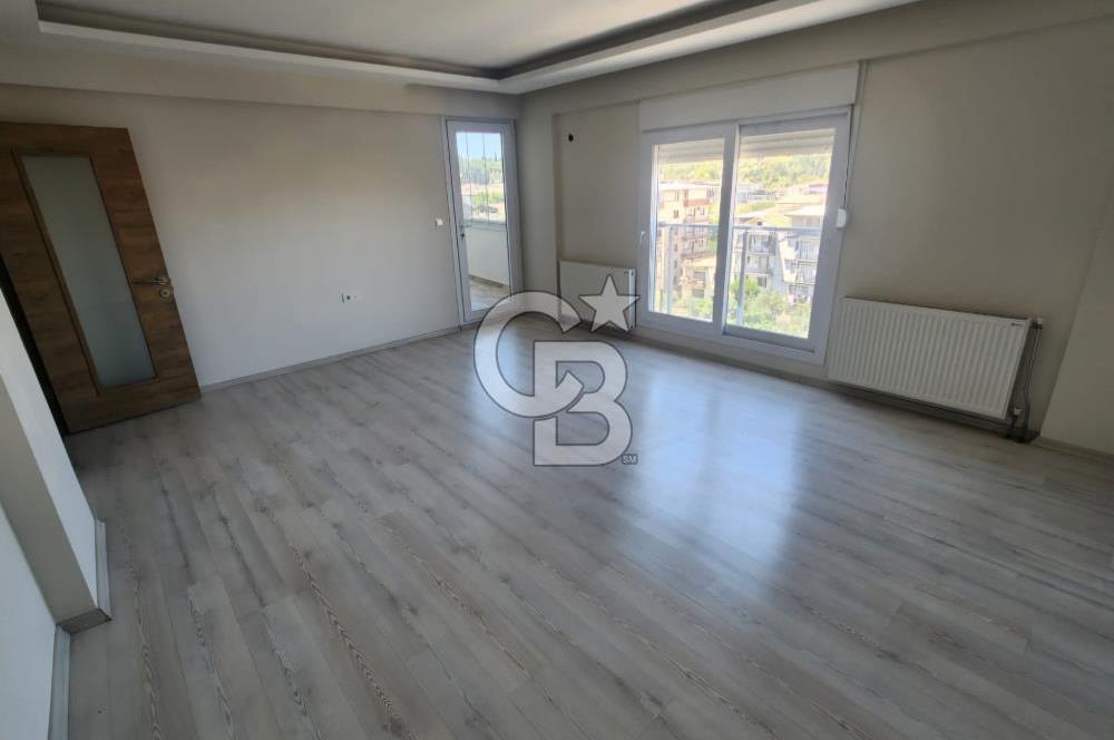 MENEMEN İSMET İNÖNÜ MAHALLESİ SİTE İÇİ ARA KAT KİRALIK 3+1 DAİRE